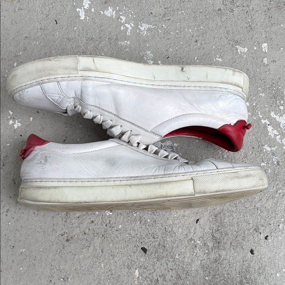 Givenchy  low tops